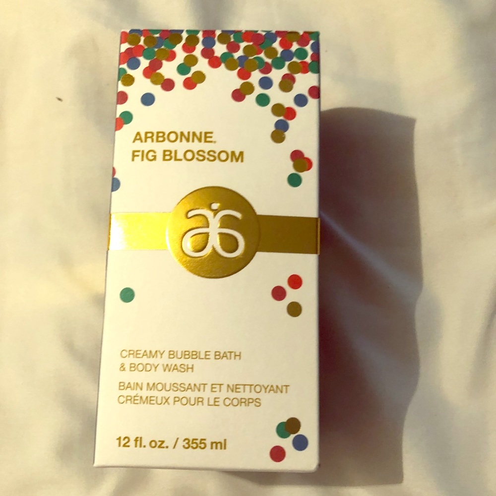 Arbonne bubble bath & body wash